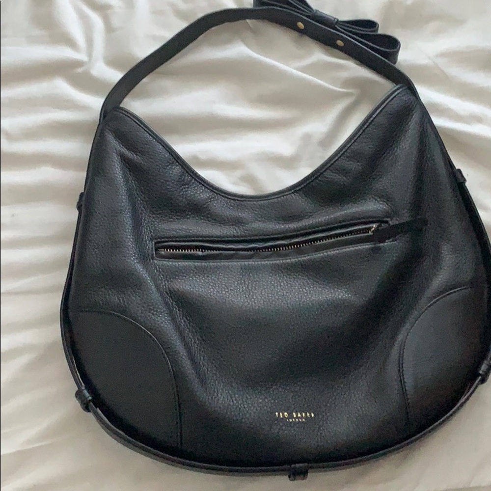 I am selling a bag from London